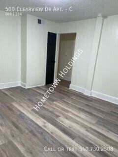 500 Clearview Drive #C - Photo 4 of 7