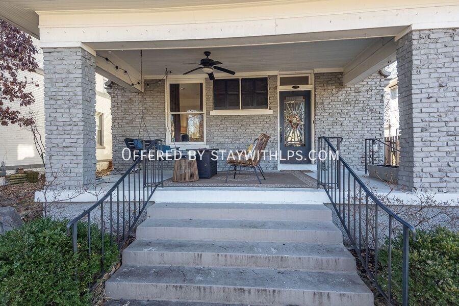 1777 Carr Ave - Photo 3 of 32