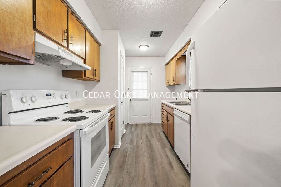 801 801 North 17th Place - 801 17th #31 - Photo 4 of 21