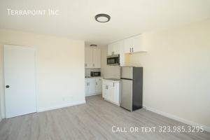featured image of 825 W 167th St #1