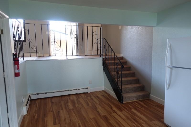 248 Zappa Pl #B - Photo 5 of 11