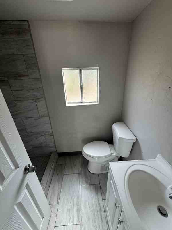 313W W 44th St #3 - Photo 3 of 7