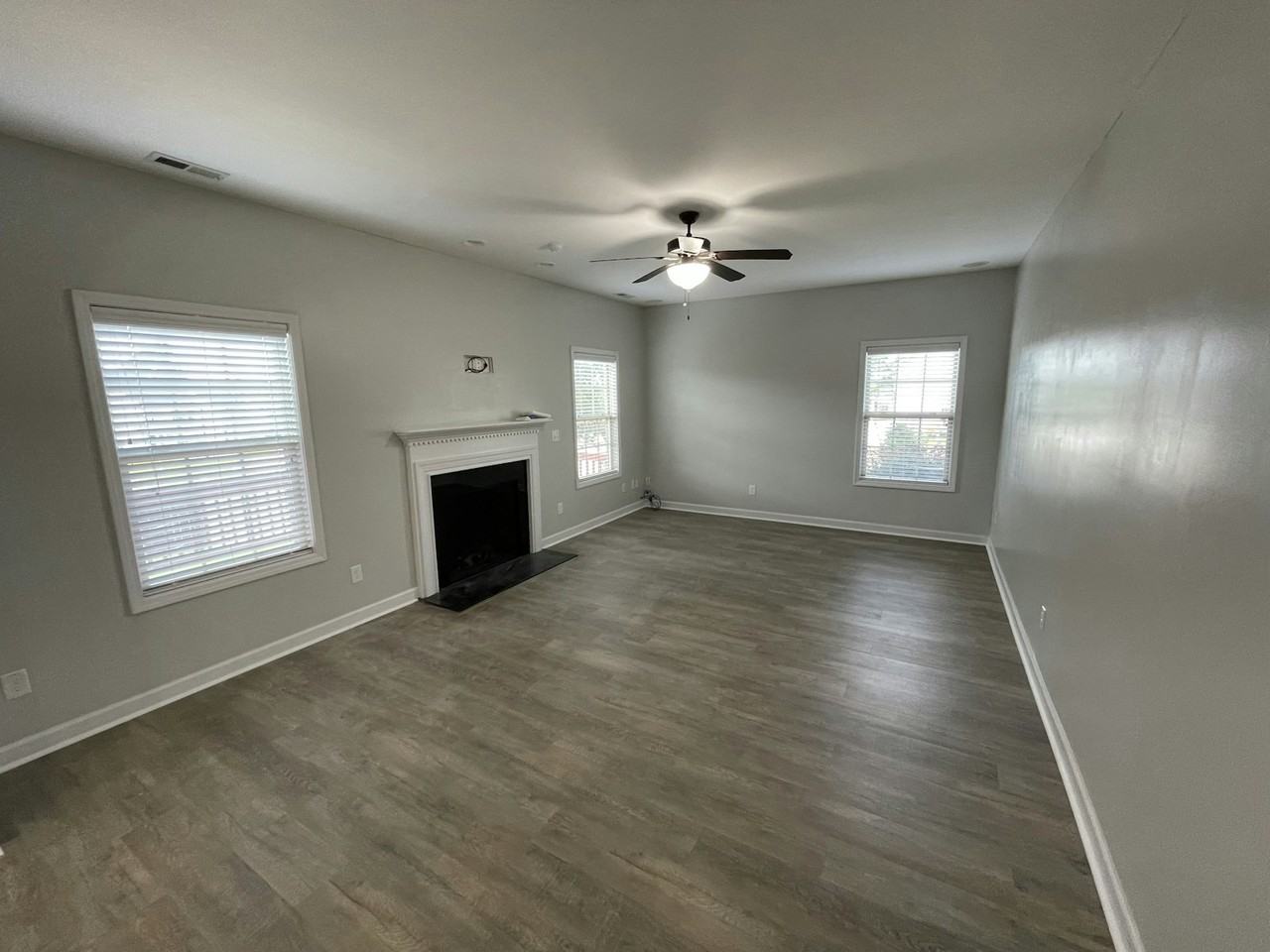 14 Marquis Drive - Photo 2 of 21