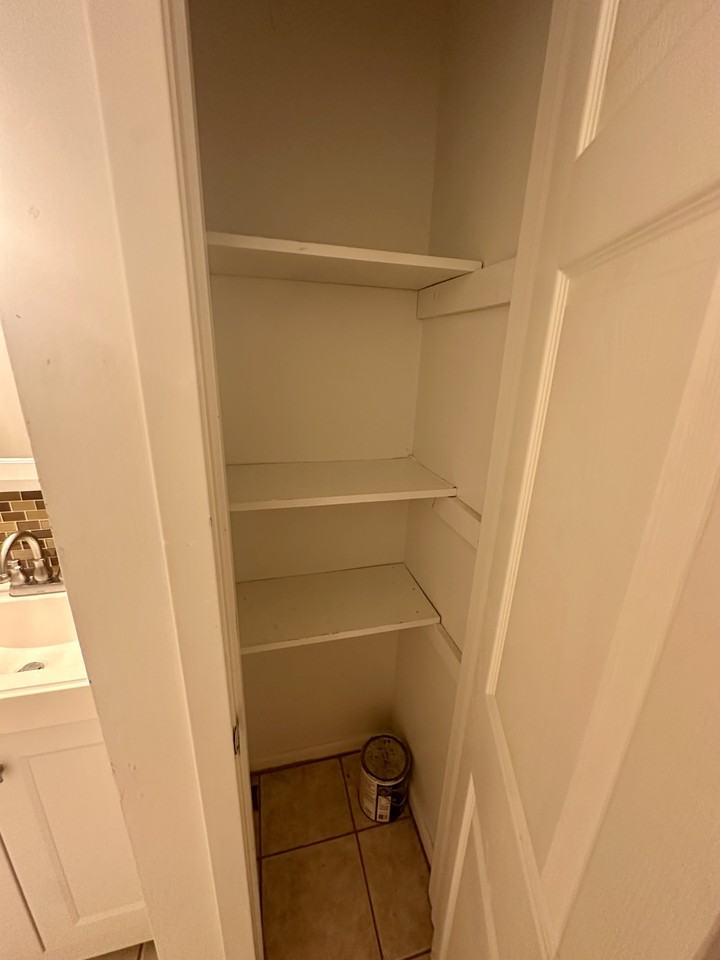 318 W 9th Ave #318 - Photo 2 of 9