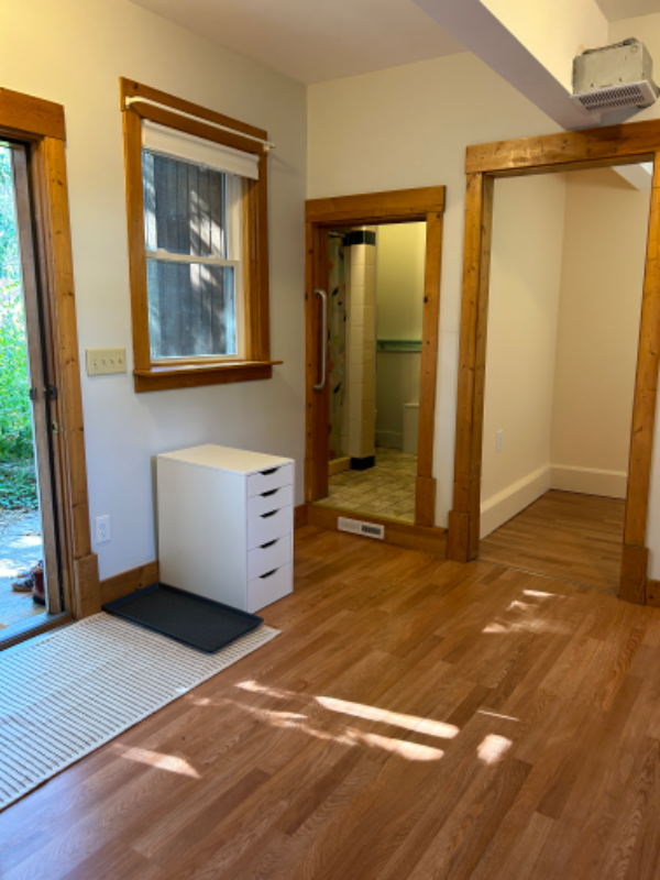 2416 17th Ave S #3 - Photo 2 of 11