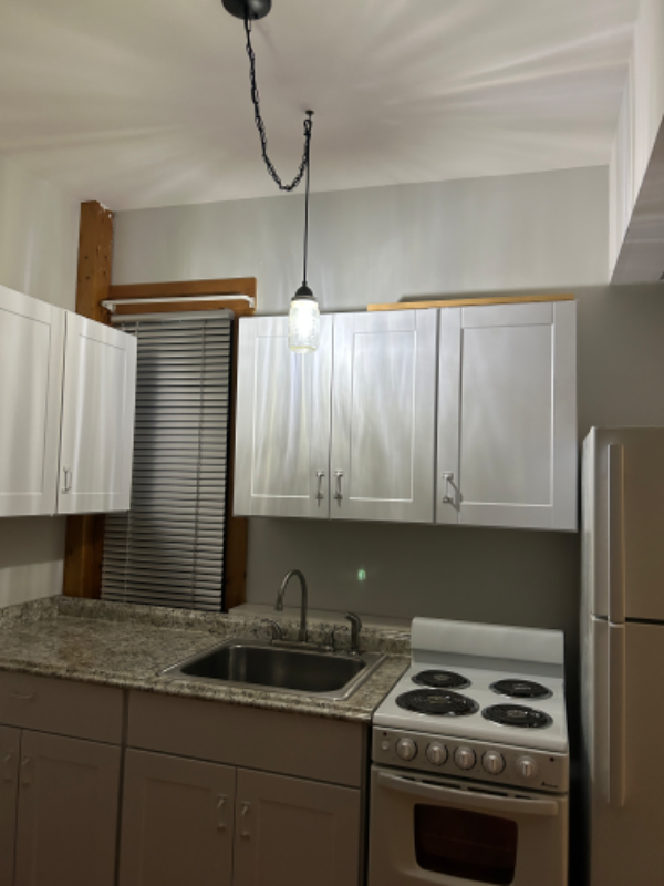 2416 17th Ave S #3 - Photo 4 of 11