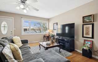 featured image of 161 Village Ct #1