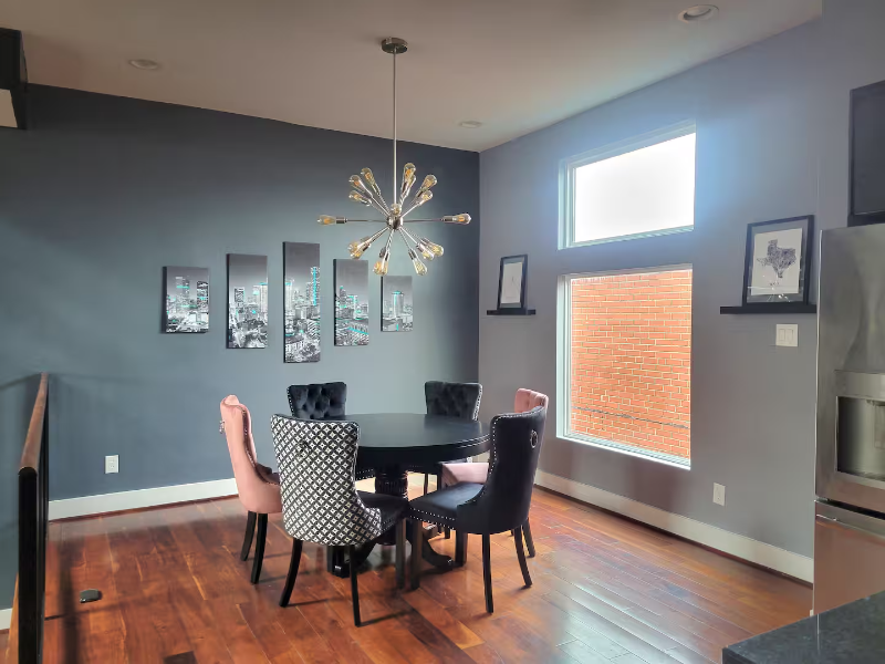 906 Hutchins St - Photo 7 of 20