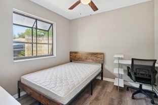 511 Sw 69th St #A - Photo 1 of 1