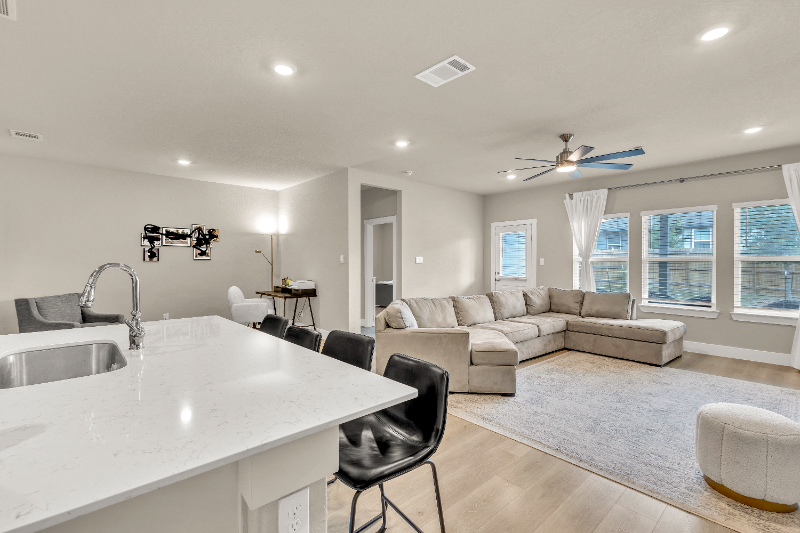 4514 Lampasas Flts - Photo 4 of 25