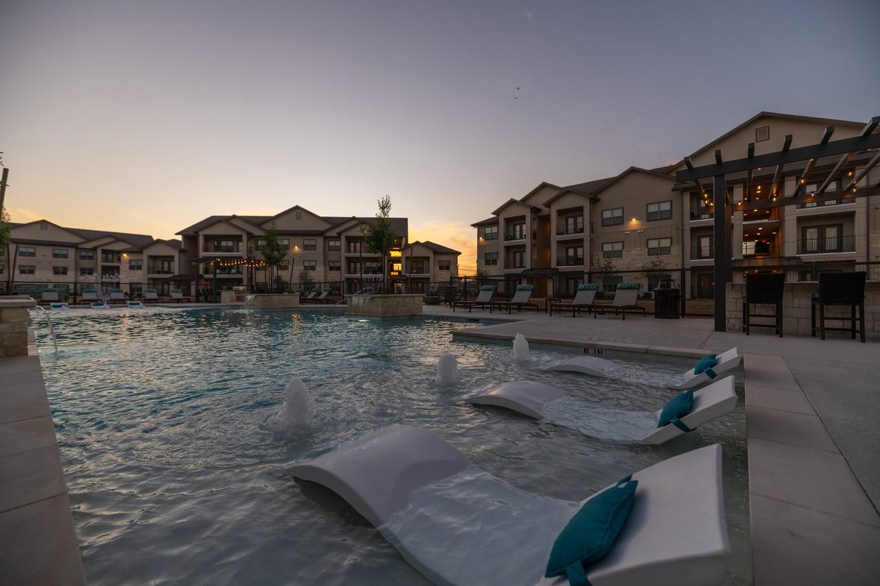 The Standard at Westlake - Photo 2 of 14