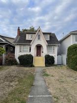 2125 45th Ave W #1 - Photo 1 of 1