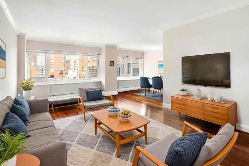 340 East 64th Street - Photo 2 of 10