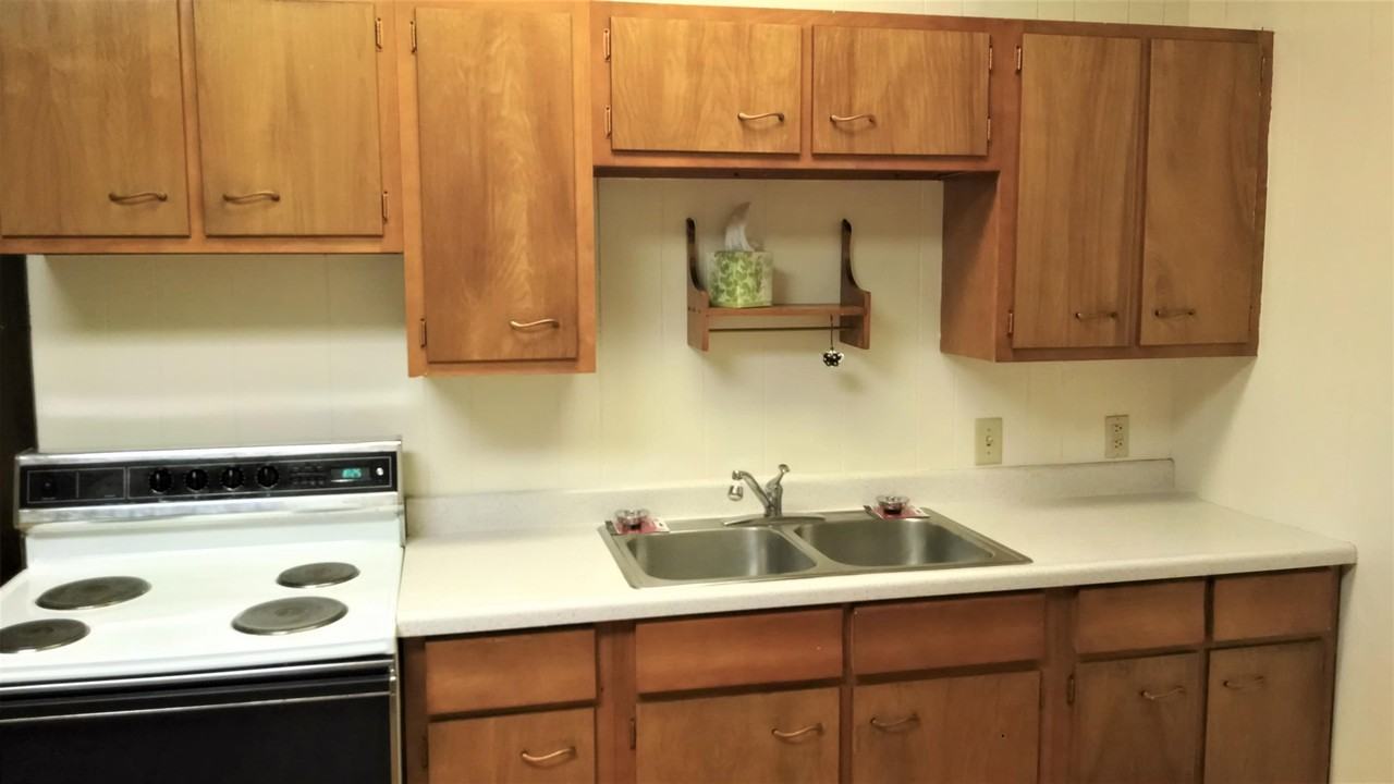 QL 15 East Main Street - Photo 4 of 50