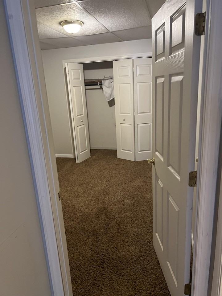 454 East Grafton Road - Photo 7 of 11