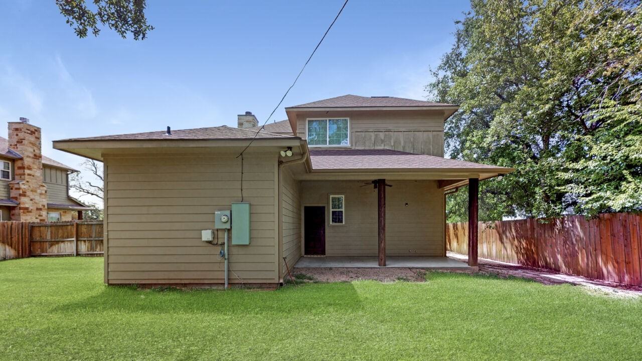 1315 Foster Avenue - Photo 2 of 22