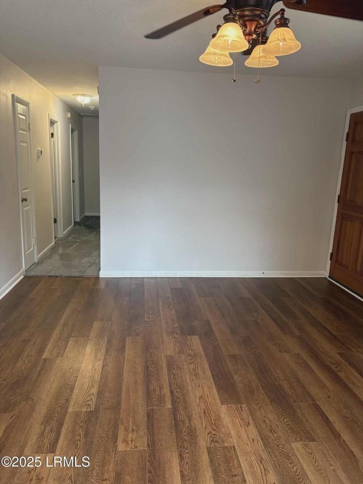 1508 Sycamore St - Photo 7 of 23