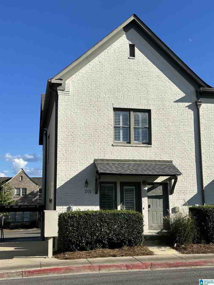 2301 Grand Avenue #201