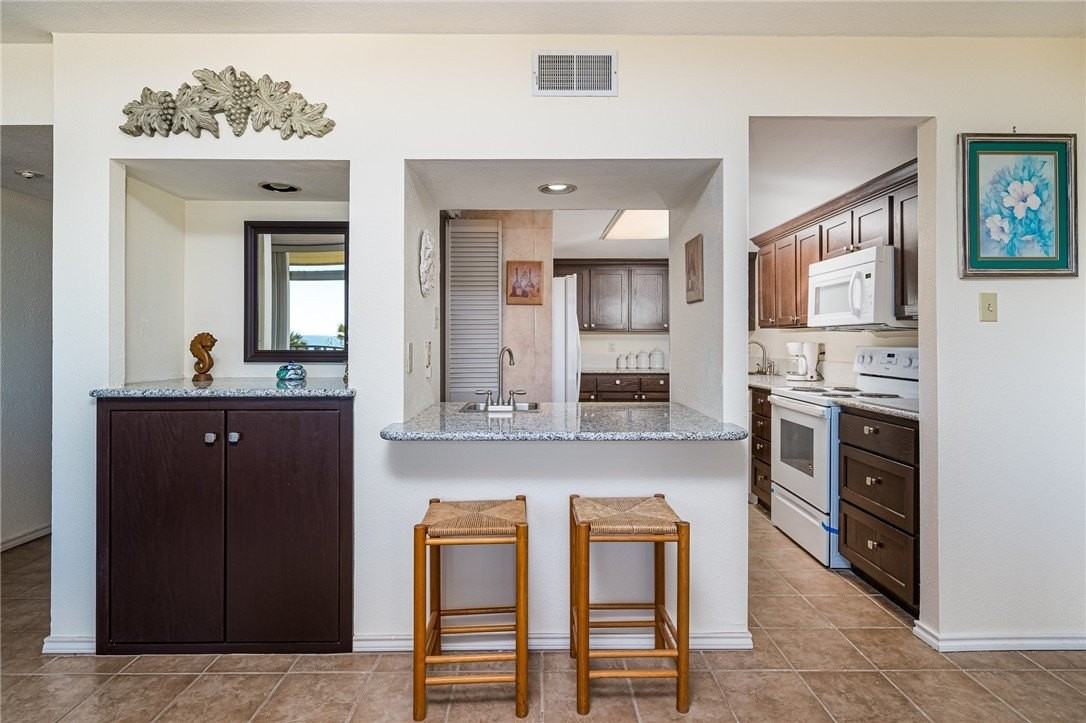 4242 Gulf Breeze Boulevard #203 - Photo 7 of 22