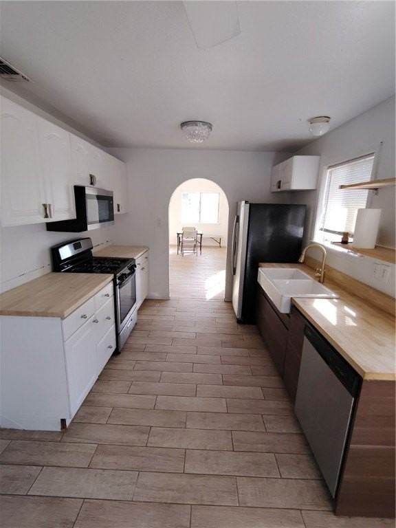 901 N Terry St - Photo 3 of 7