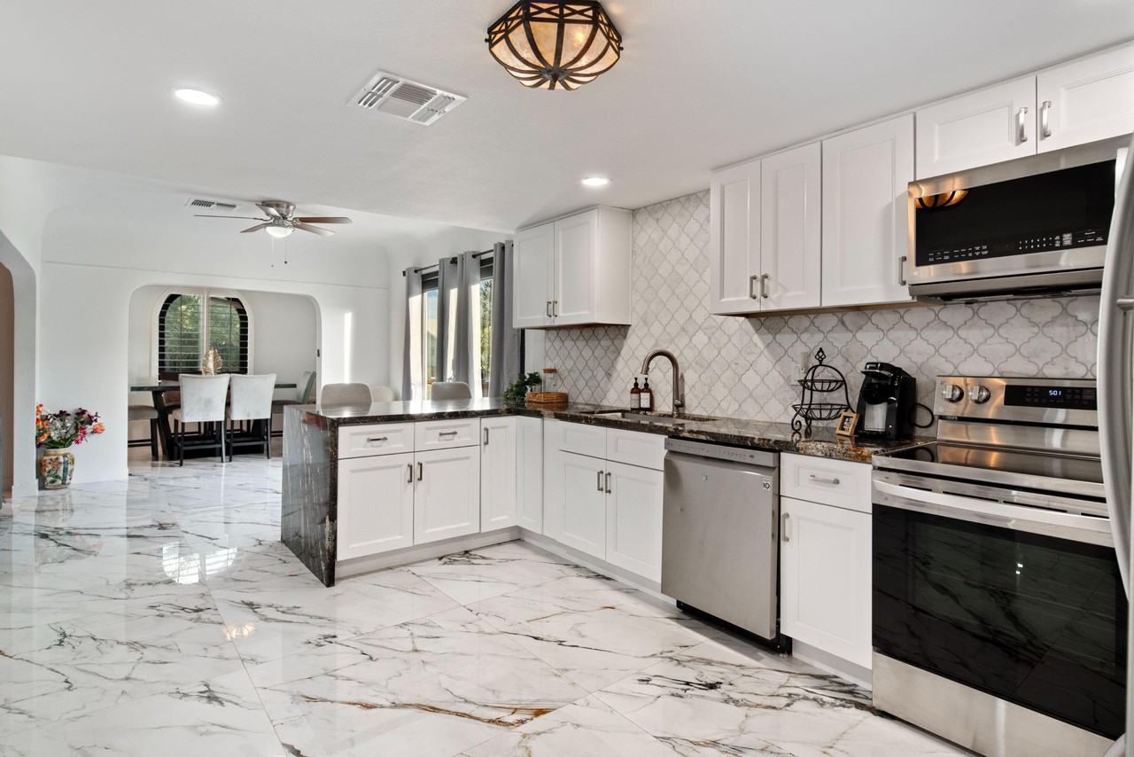 N 13th St - Photo 3 of 21