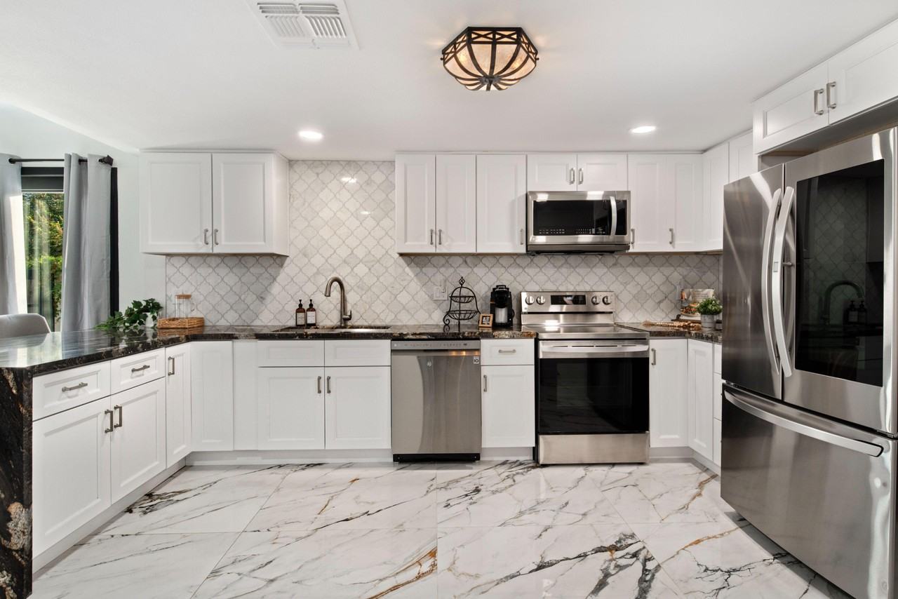 N 13th St - Photo 4 of 21