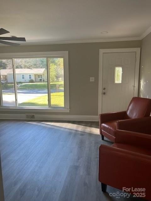 702 Woods Dr - Photo 3 of 16