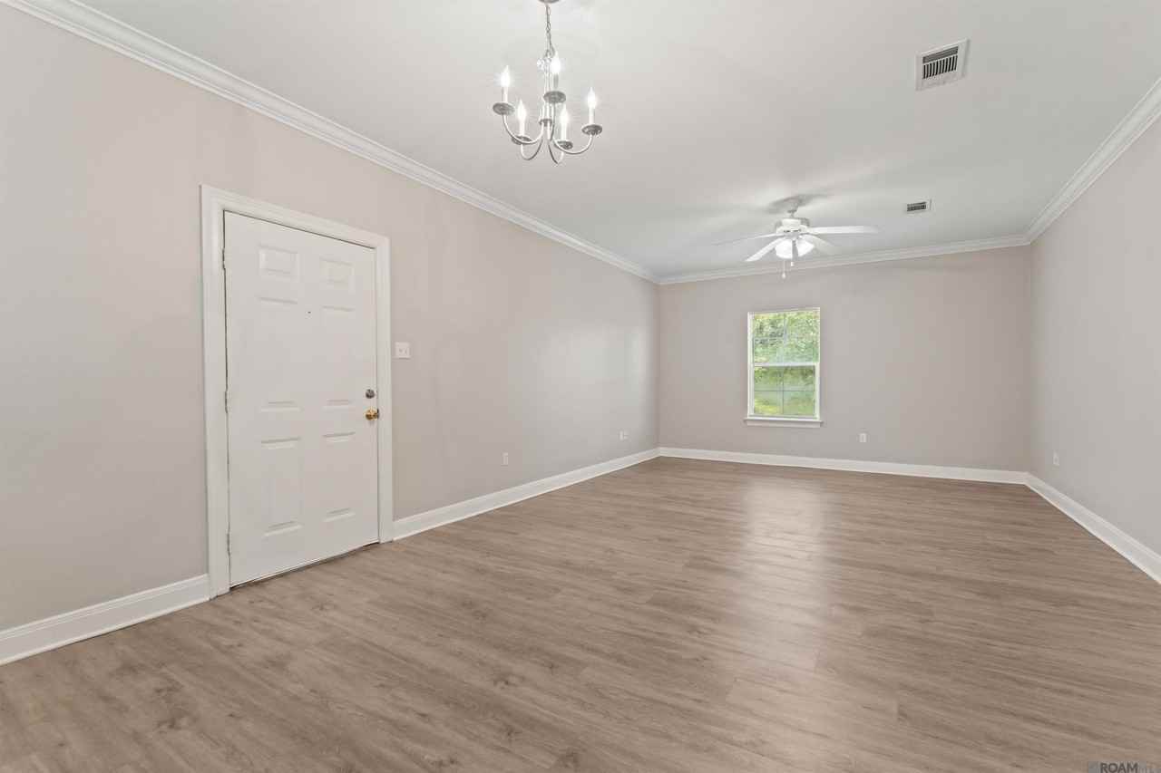 31855 La Highway 16 - Photo 6 of 13