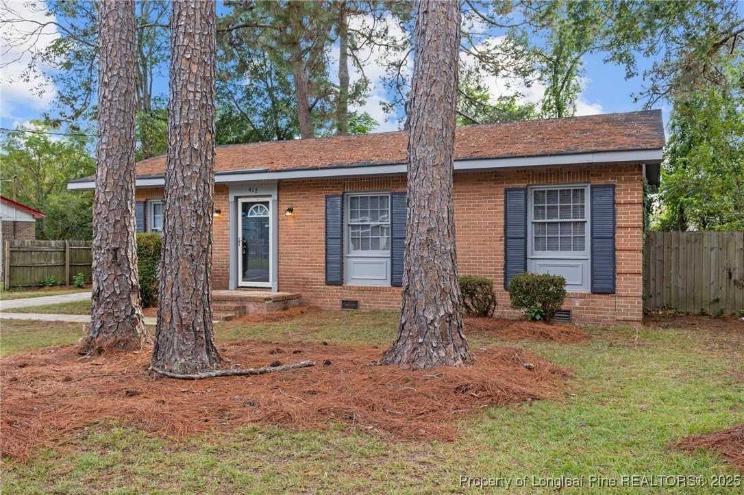 412 Morley Dr - Photo 2 of 20