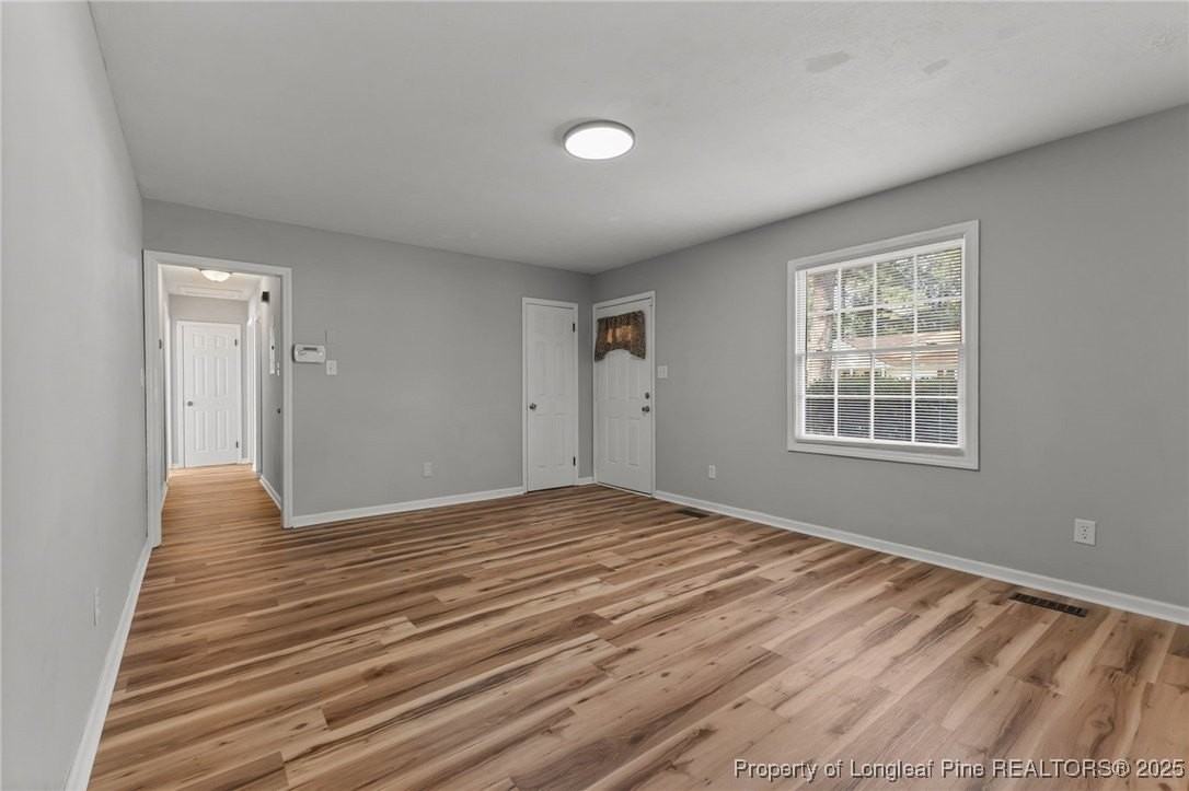 412 Morley Dr - Photo 5 of 20