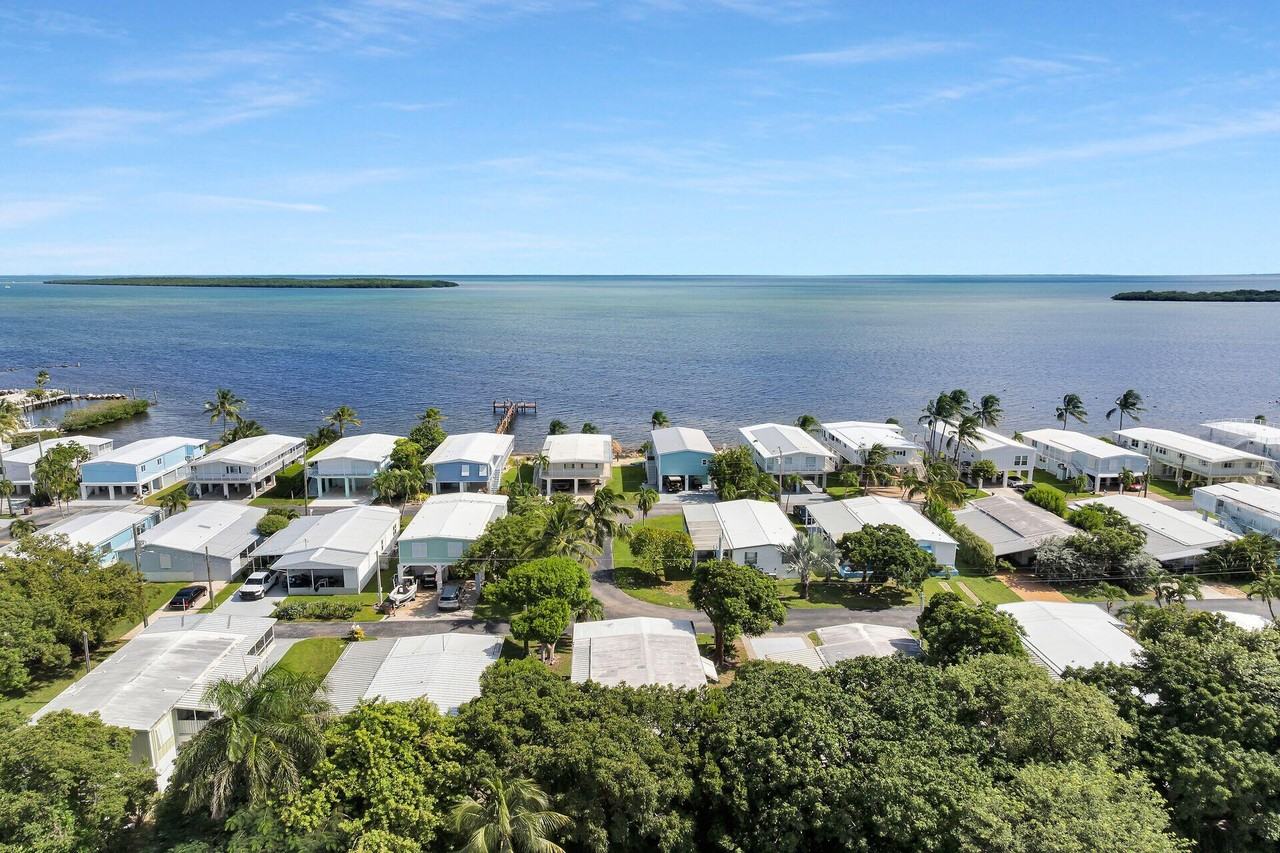 606 N Silver Cir - Photo 7 of 50