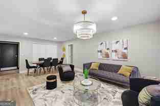 3645 Peachtree Rd Ne #214 - Photo 1 of 1