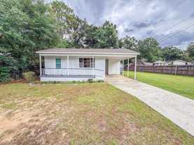 220 Ennis St - Photo 1 of 1