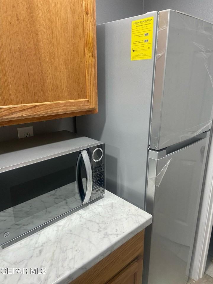 10008 Acer Ave Unit B #B - Photo 5 of 16