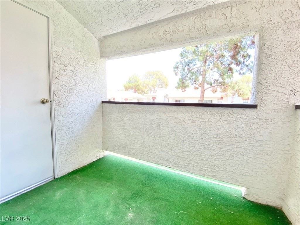 6661 W Tropicana Ave #203 - Photo 7 of 23