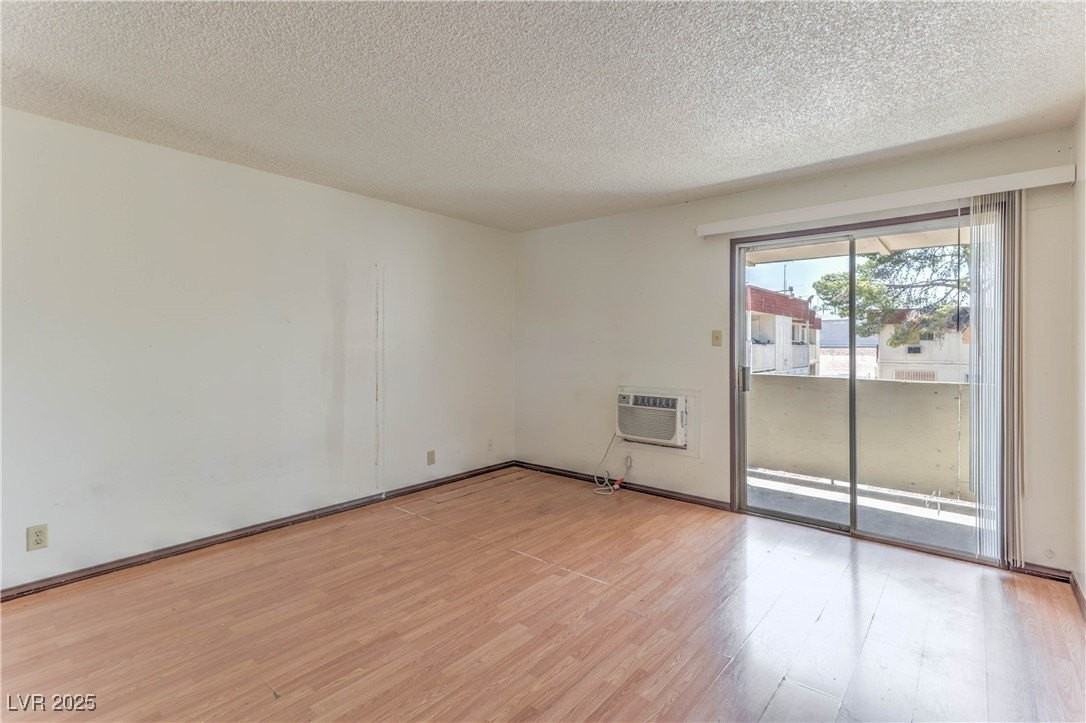 5404 Swenson St #34 - Photo 7 of 28