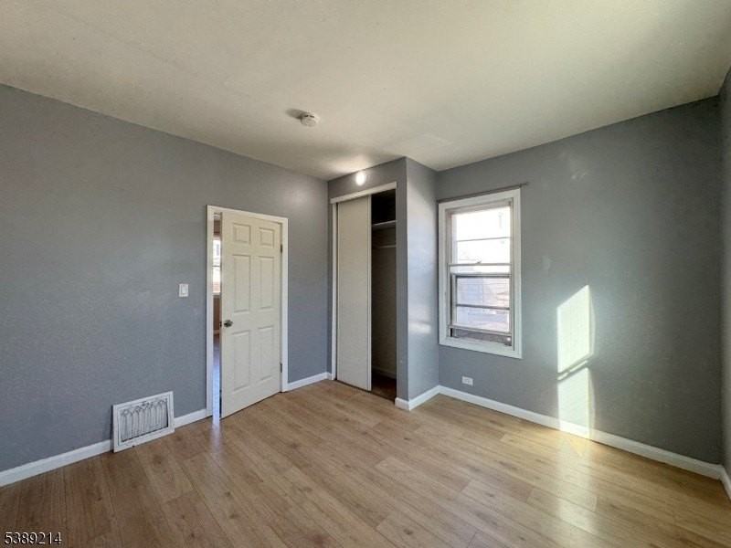 16 Walnut Terrace - Photo 4 of 9