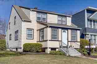 74 Caldwell Pl #B - Photo 1 of 1
