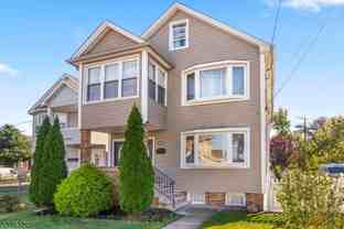 389 Hazel St - Photo 1 of 1