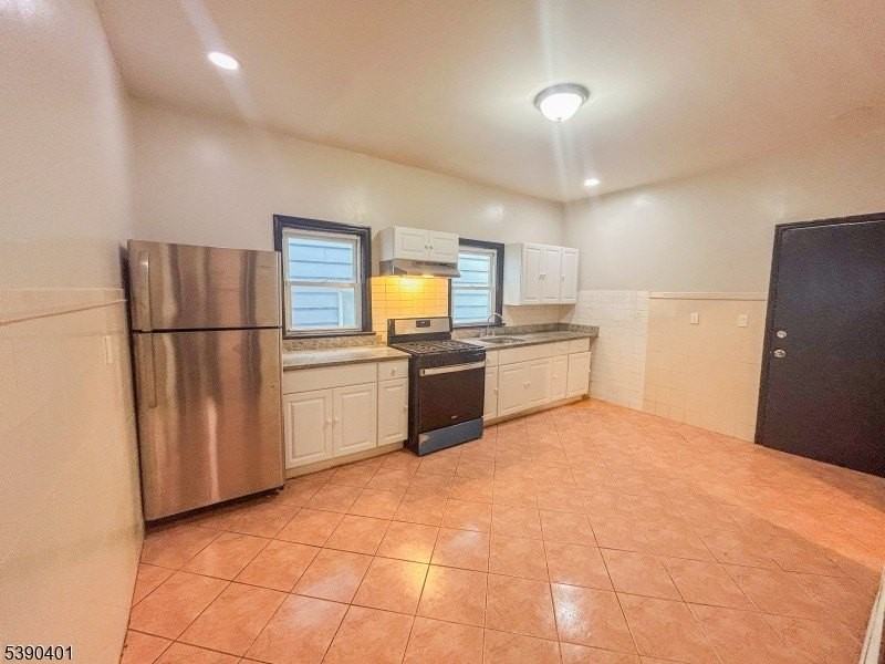 411 Fulton St #2 - Photo 2 of 14