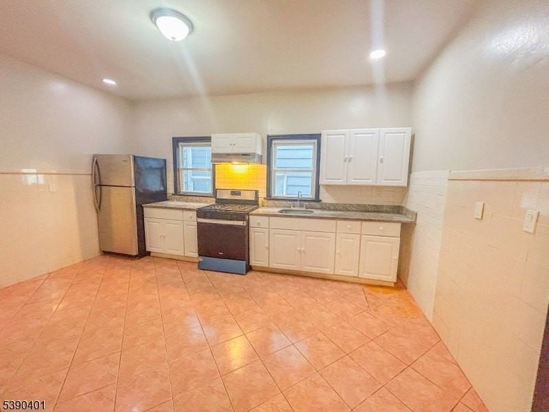 411 Fulton St #2 - Photo 4 of 14