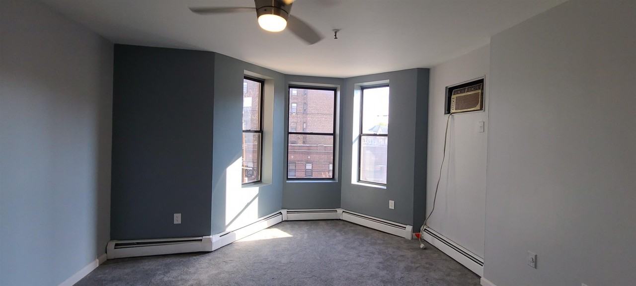 4905 Park Avenue #3A - Photo 7 of 13