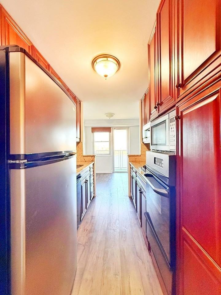 6600 Kennedy Blvd E #22B - Photo 6 of 20