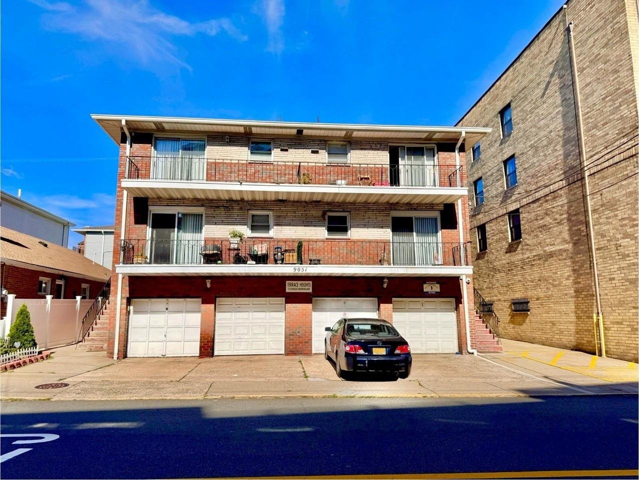 9051 Palisade Ave #8