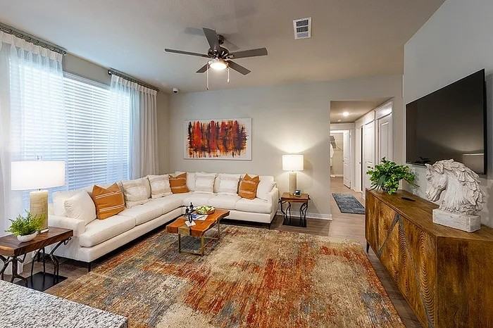 30020 Creekside Terrace Dr #IOS2 - Photo 3 of 11