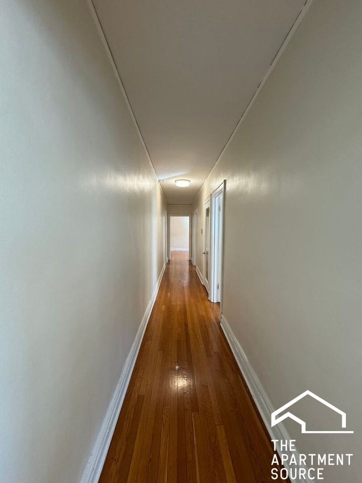 1000 Hinman Ave #1 - Photo 2 of 7