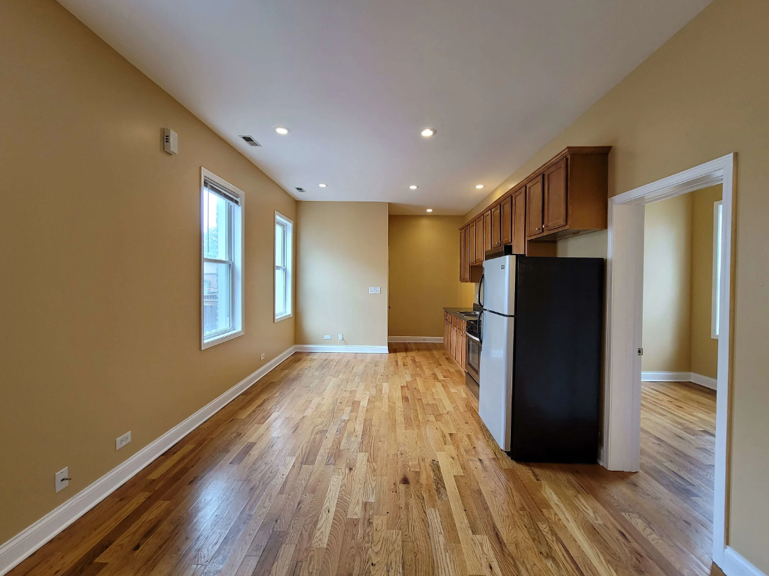 712 S Aberdeen St #3B - Photo 2 of 16