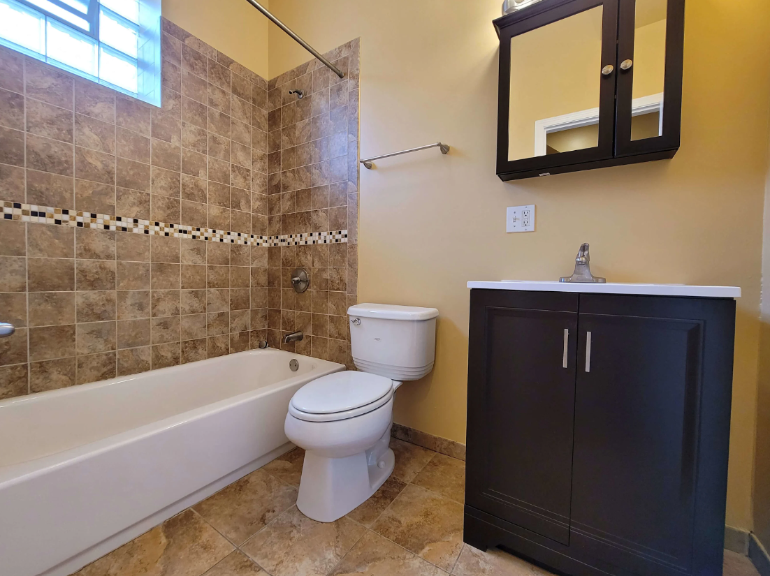 712 S Aberdeen St #3B - Photo 5 of 16