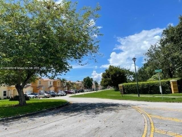 24453 Sw 110th Pl - Photo 3 of 7