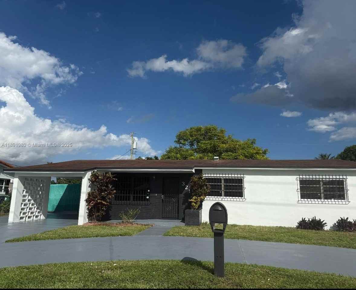 3211 Sw 107th Ave #0 - Photo 2 of 8